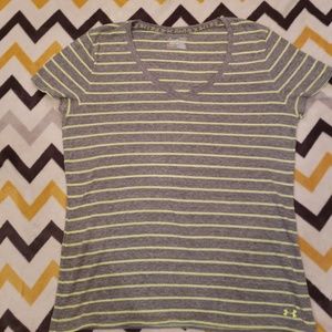 Under Armour T-shirt